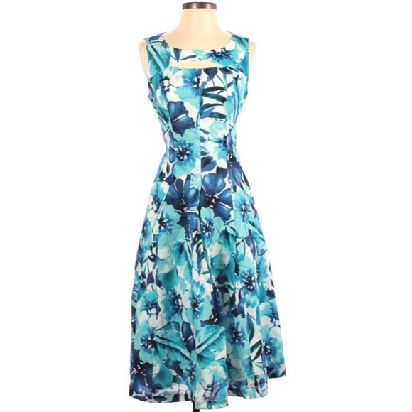 Evan Picone Dresses & Skirts - EVAN PICONE Blue Floral Print Sundress Size 4